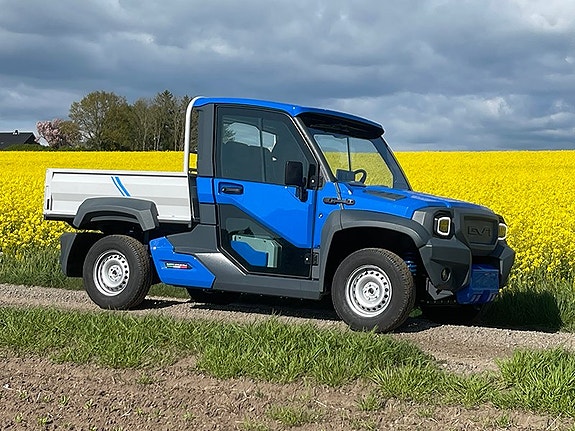 EVI COUNTRY 4WD Demo 59mil 2 of 4