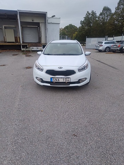 Kia Ceed 8 of 16