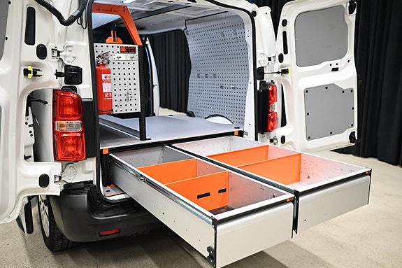 Opel Vivaro-e 10 of 30