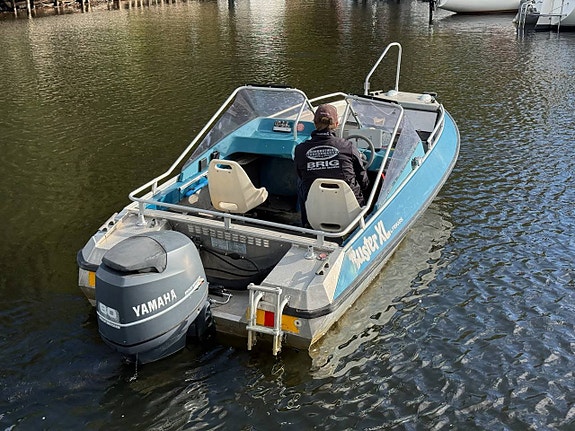 Buster XL Yamaha 80hk 4takt / Endast 369gångtimmar 11 of 12