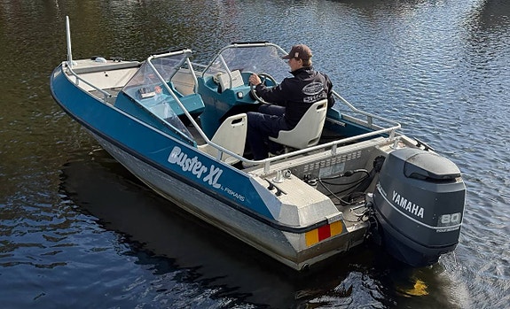Buster XL Yamaha 80hk 4takt / Endast 369gångtimmar 8 of 12