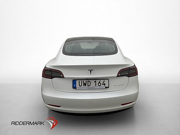 Tesla Model 3 8 of 30