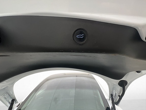 Tesla Model 3 29 of 30