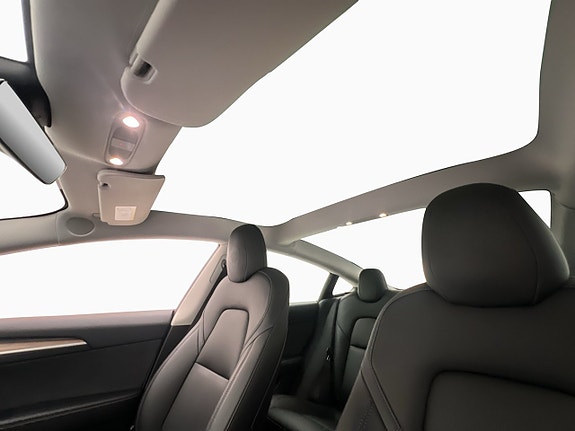 Tesla Model 3 12 of 30