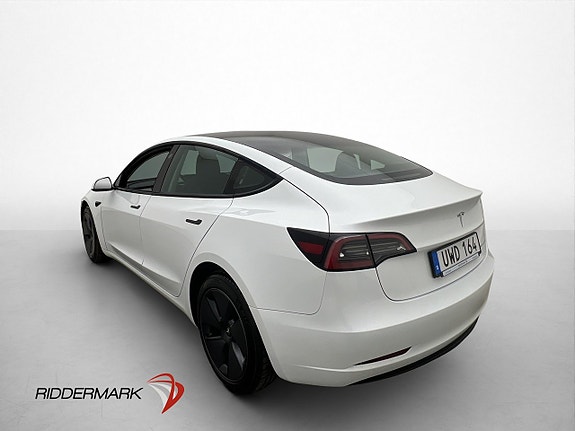 Tesla Model 3 9 of 30