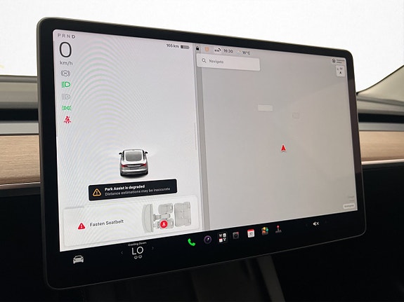 Tesla Model 3 19 of 30