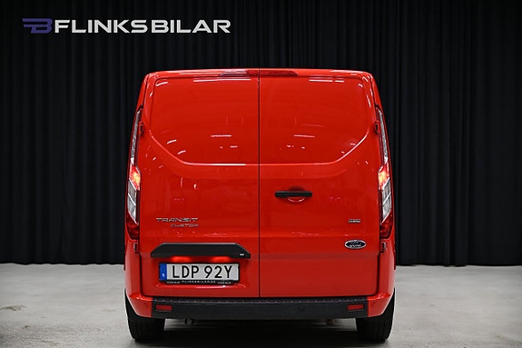 Ford Transit Custom 16 of 30