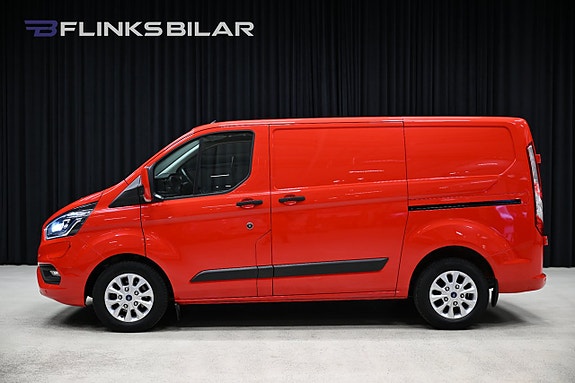 Ford Transit Custom 2 of 30