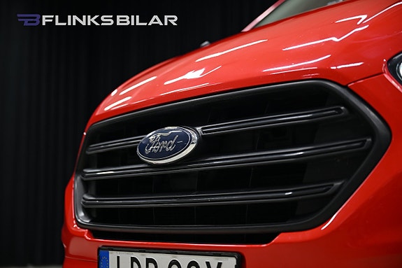 Ford Transit Custom 10 of 30