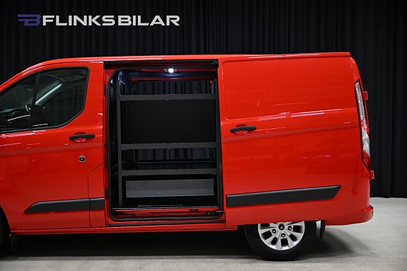 Ford Transit Custom 7 of 30