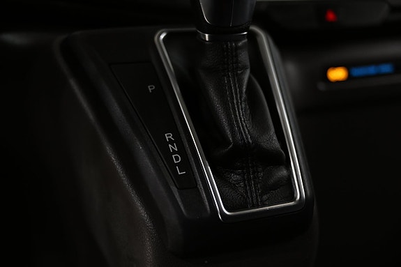 Ford Transit Custom 27 of 30