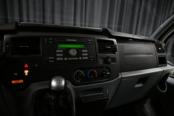 Ford Transit 23 of 26