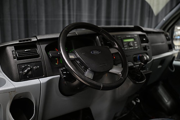 Ford Transit 15 of 26