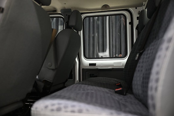 Ford Transit 18 of 26