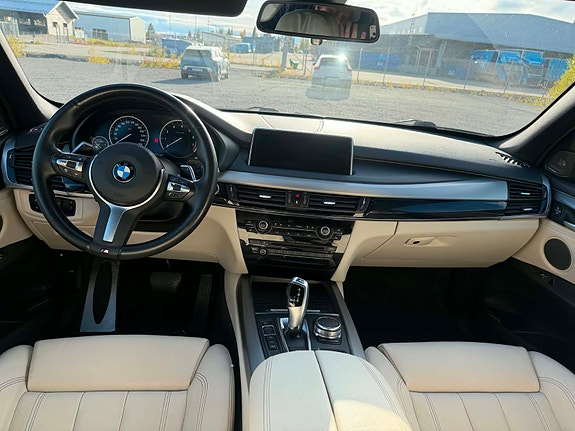 BMW X5 9 of 9