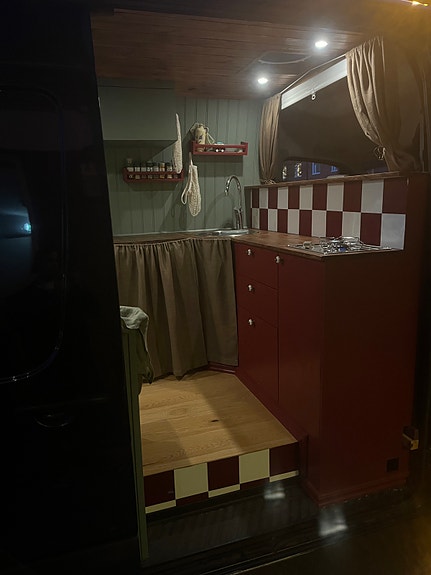 Mercedes-Benz Sprinter 3 of 11