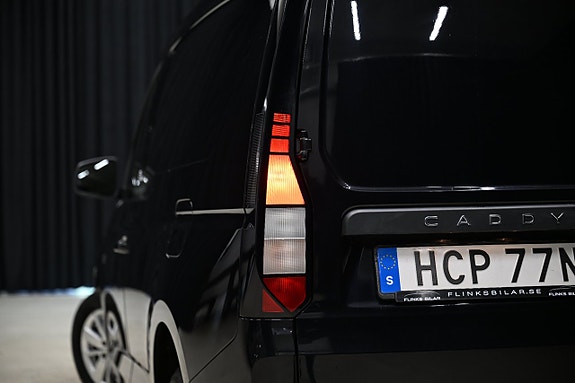 Volkswagen Caddy 10 of 28