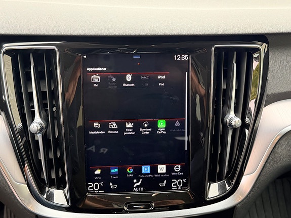 Volvo V60 23 of 28