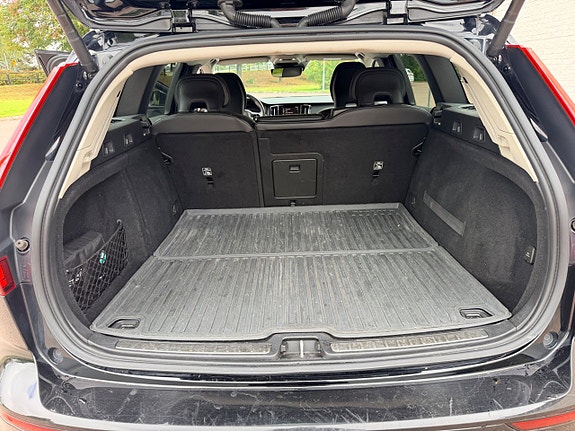 Volvo V60 15 of 28
