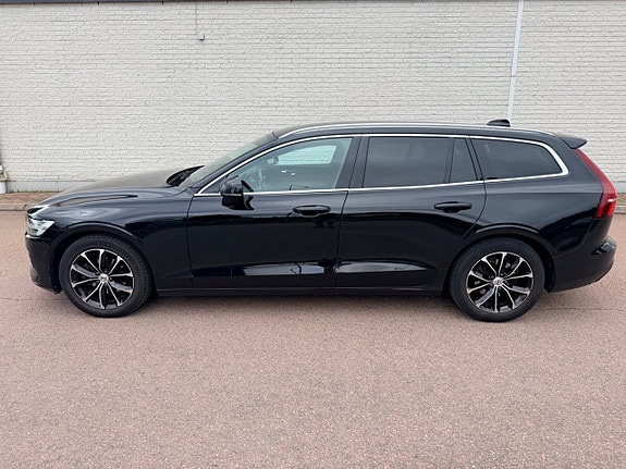 Volvo V60 3 of 28