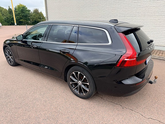 Volvo V60 6 of 28