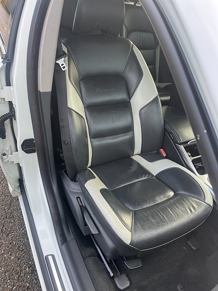 Volvo V70 8 of 14
