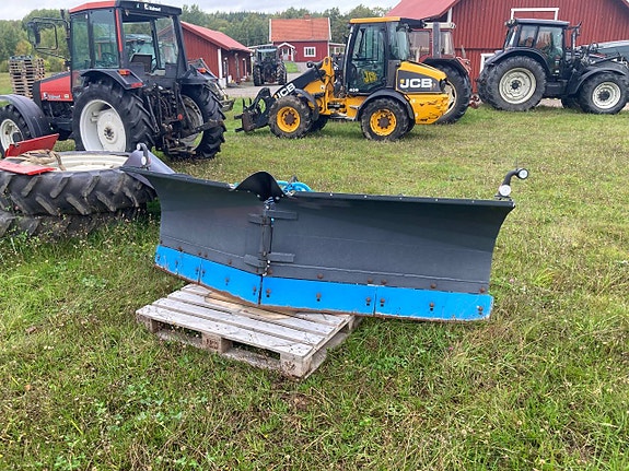 Vikplog 250 cm med eurofäste