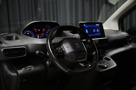 Peugeot Partner 12 of 29