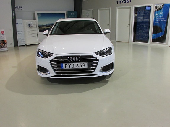 Audi A4 2 of 21