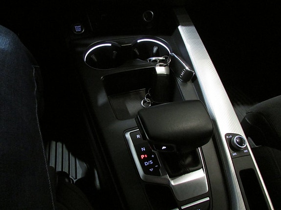 Audi A4 19 of 21