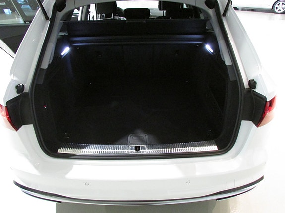 Audi A4 13 of 21
