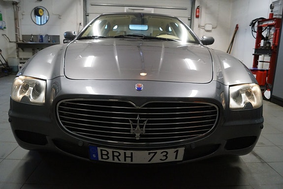 Maserati Quattroporte 14 of 15