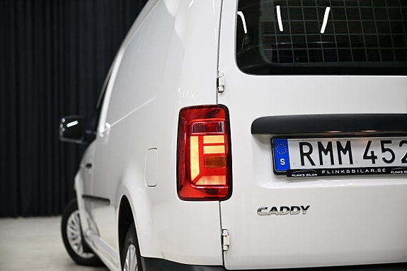 Volkswagen Caddy Maxi 12 of 25