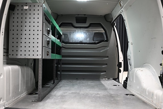 Volkswagen Caddy Maxi 9 of 25
