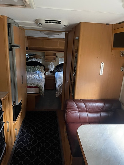 KABE Royal 780 GLE 6 of 13
