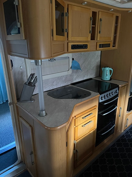 KABE Royal 780 GLE 4 of 13