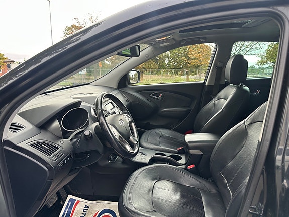 Hyundai ix35 12 of 13