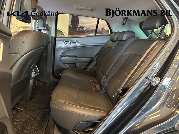 Kia Sportage 9 of 17