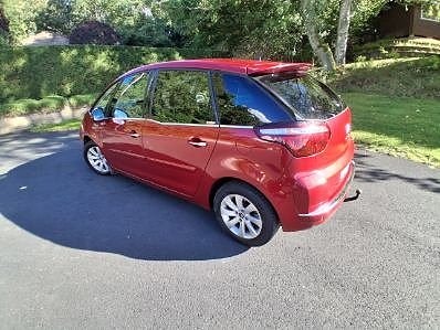 Citroen C4 Picasso 3 of 7