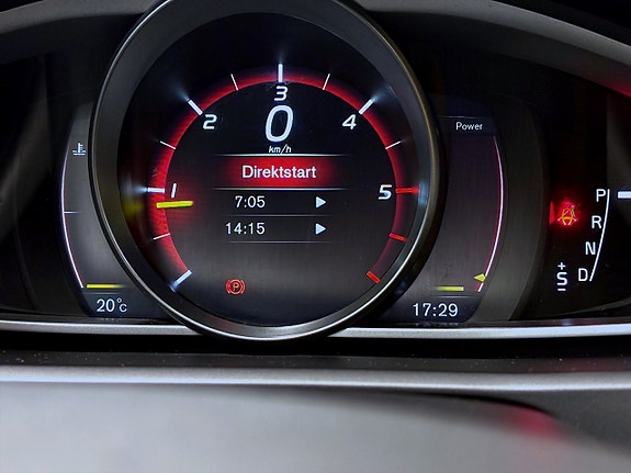Volvo V40 Cross Country 13 of 14