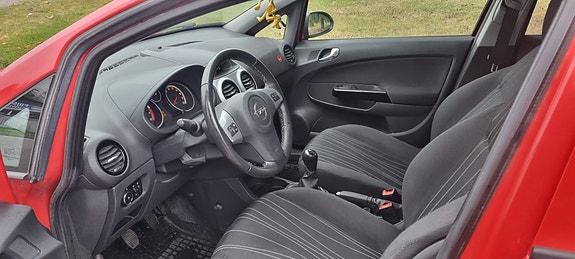 Opel Corsa 9 of 13