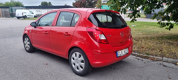Opel Corsa 4 of 13
