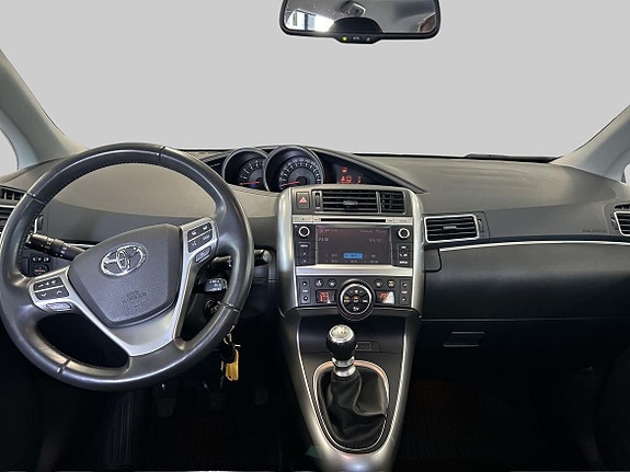 Toyota Verso 9 of 16