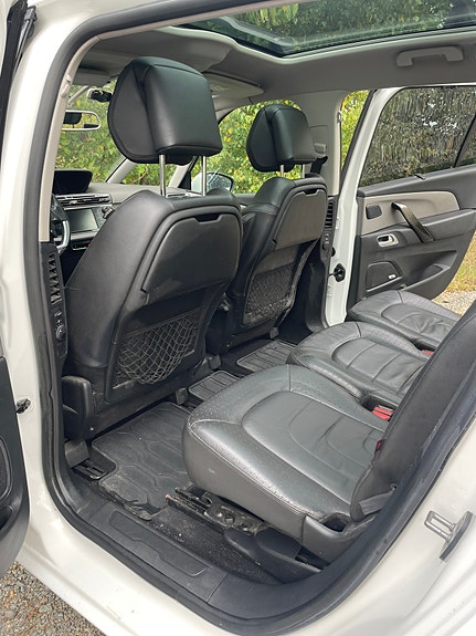 Citroen Grand C4 Picasso 8 of 11