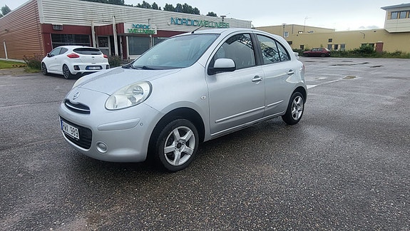 Nissan Micra 6 of 8