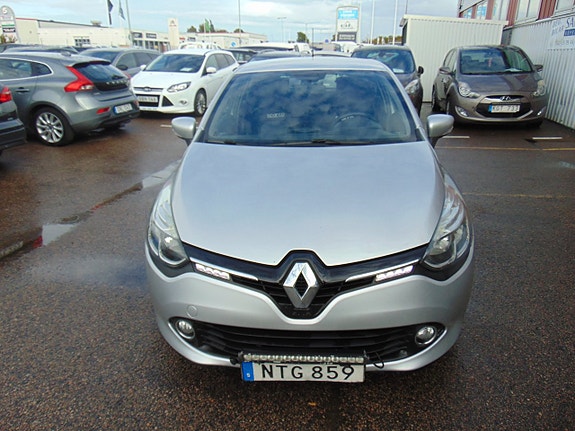 Renault Clio 3 of 10