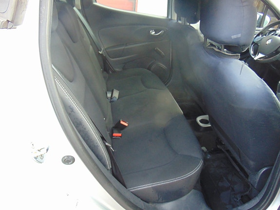 Renault Clio 9 of 10