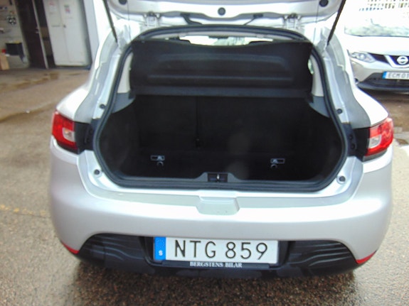 Renault Clio 10 of 10