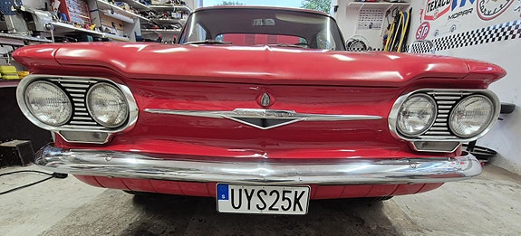 Chevrolet Corvair 3 of 11
