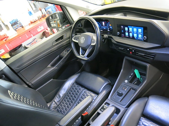 Volkswagen Caddy 26 of 27
